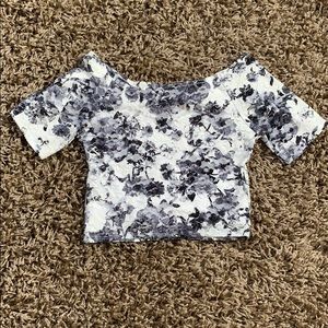 Abercrombie crop top